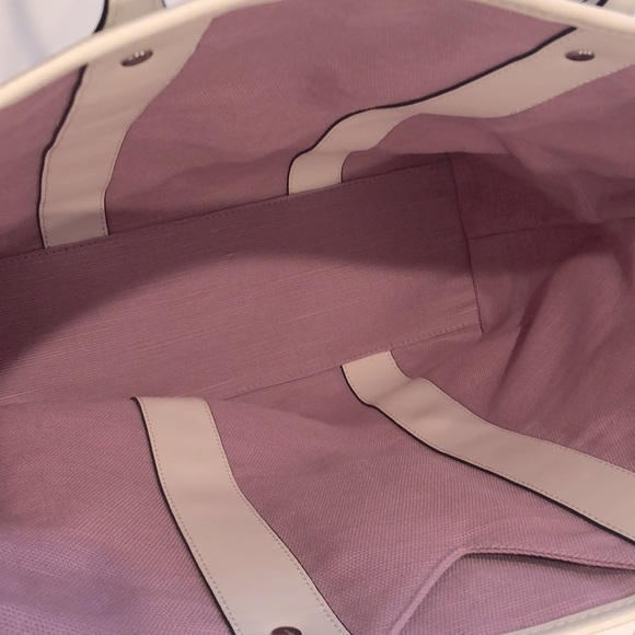 NWT - Michael Kors Large Signature Eva Striped Tote Bag  - Excellent Condition - Picture 6 of 14